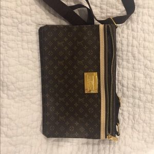 Fake Louis Vuitton